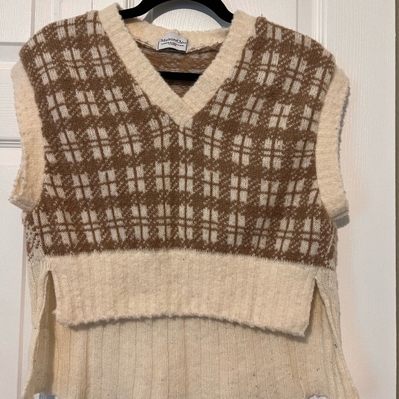 Maison Cléo - Sweater Vest - XS - BELLA ecru and chocolate knitted oversize wool - Picture 1 of 3